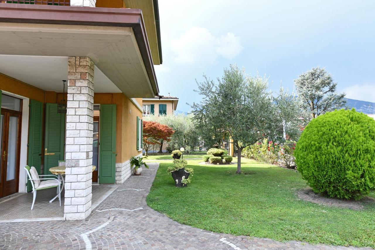 Ferienwohnung Fontana Fiorita Iseo Exterior foto