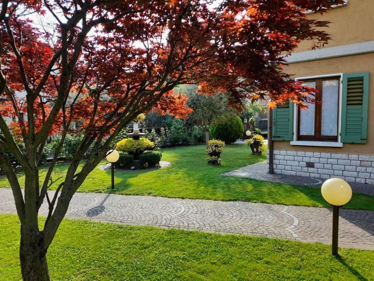 Ferienwohnung Fontana Fiorita Iseo Exterior foto
